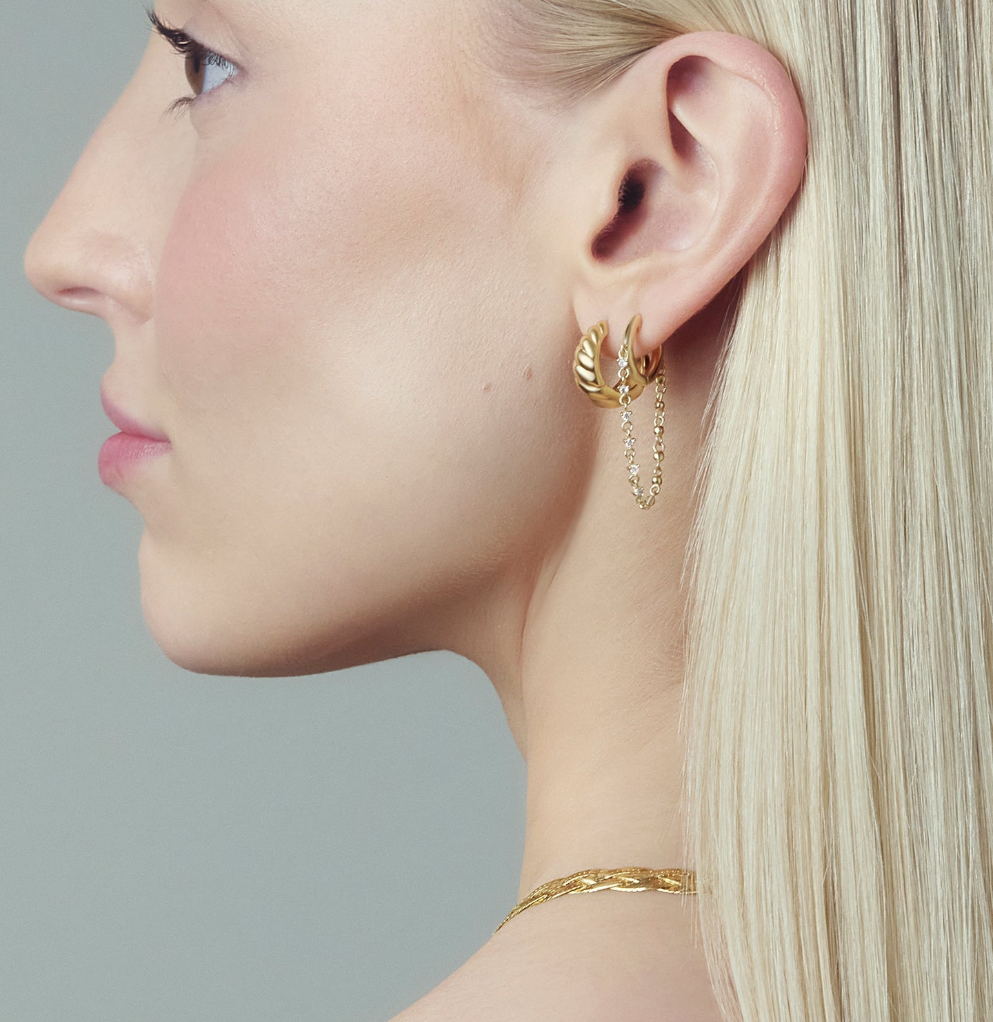 Women's Gold earrings